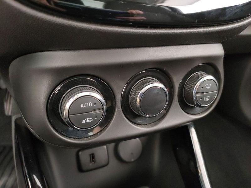Opel Adam 1.2 70 CV Glam