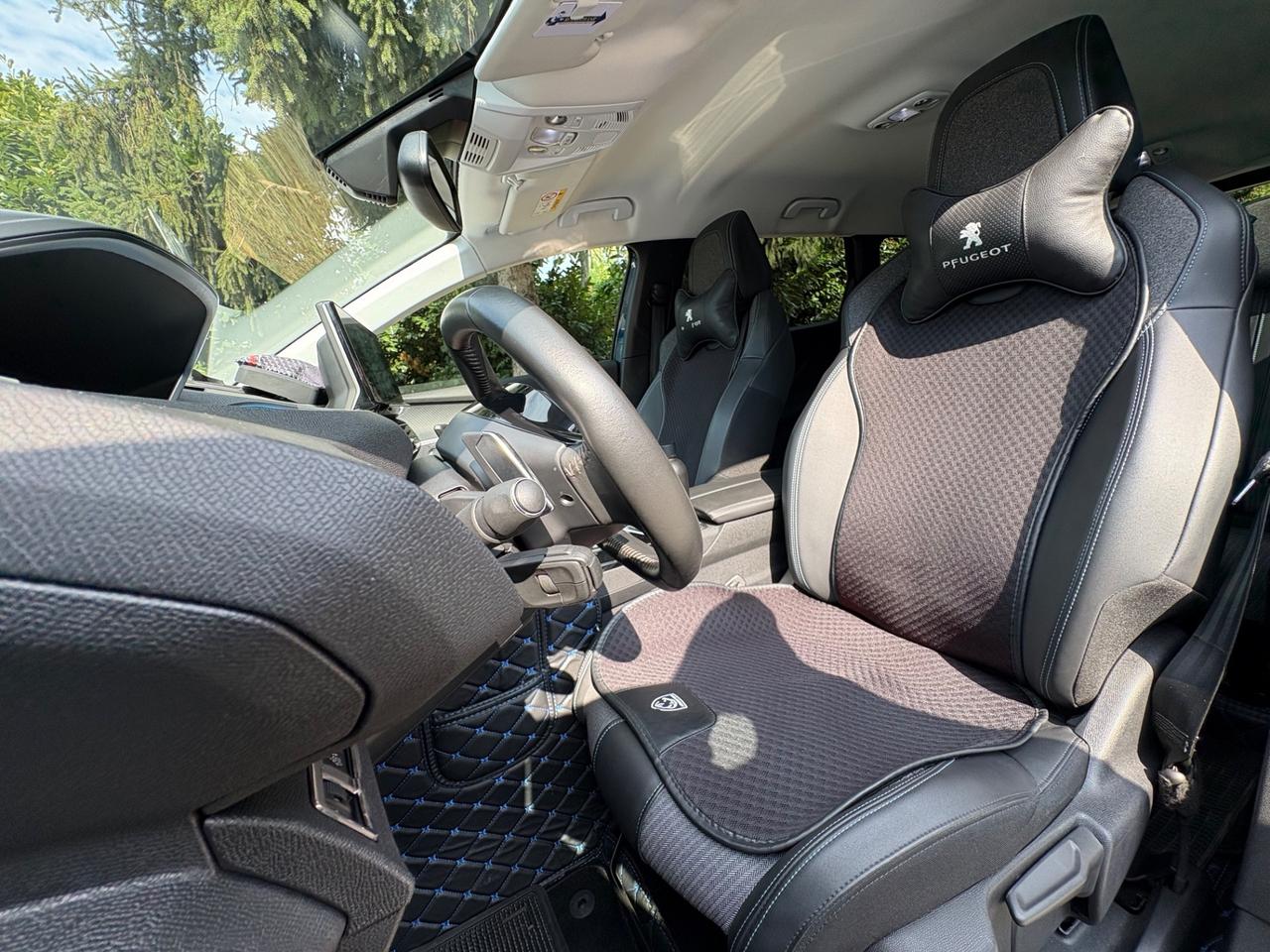 Peugeot 5008 BlueHDi 130 S&S EAT8 Allure Pack( con catena)