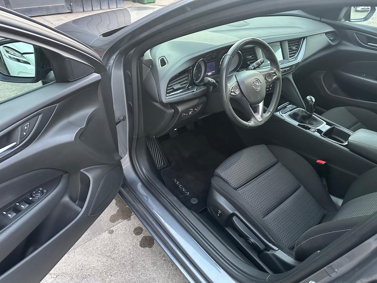 Opel Insignia 1.5 CDTI S&S Sports Tourer Business Edition