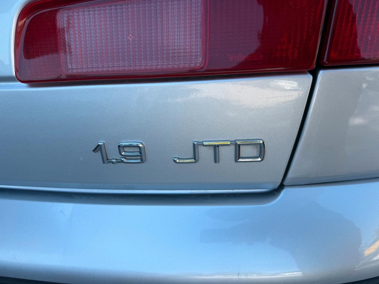 Alfa Romeo 145 1.9 JTD - 130 mila km - ASI
