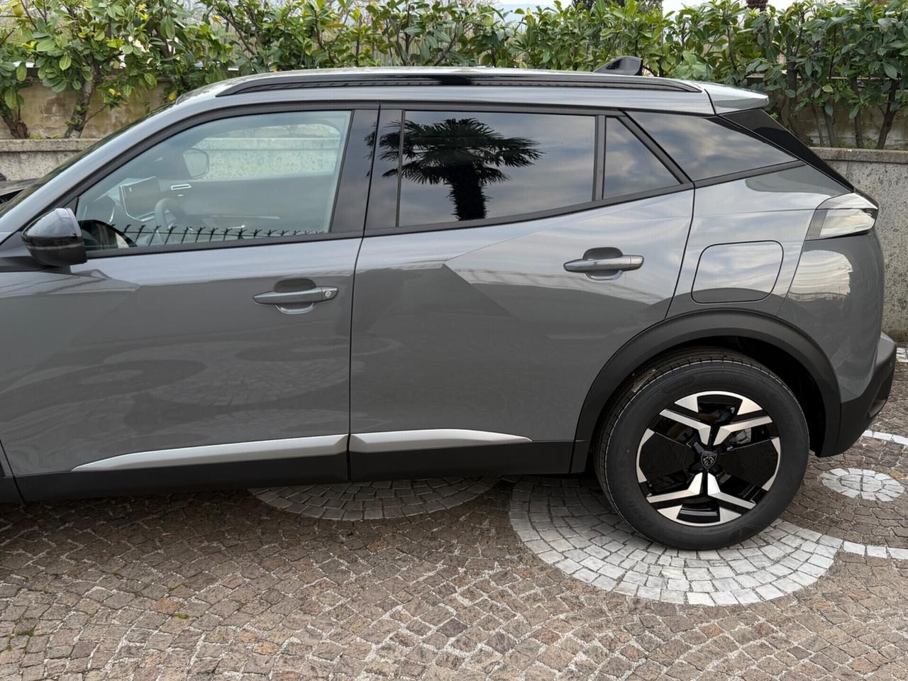 Peugeot 2008 KM0 PureTech 100 S&S Allure