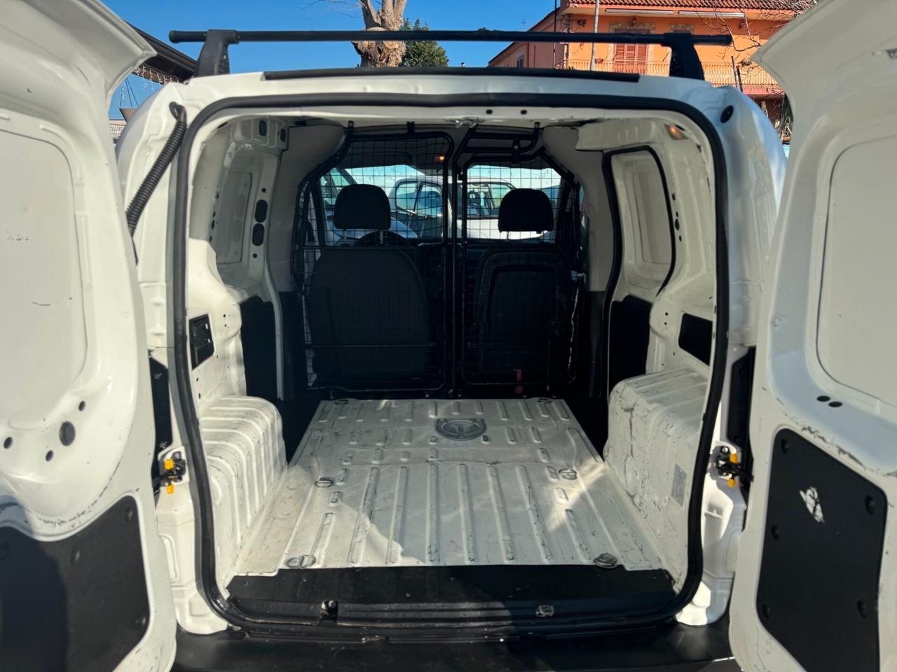 Citroen Nemo 1.3 HDi 80CV (motore nuovo)VAN 2 posti