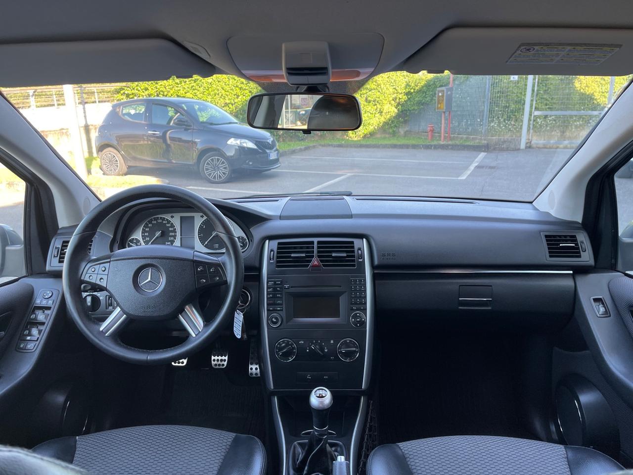 Mercedes-benz B 180 B 180 BlueEFFICIENCY Chrome
