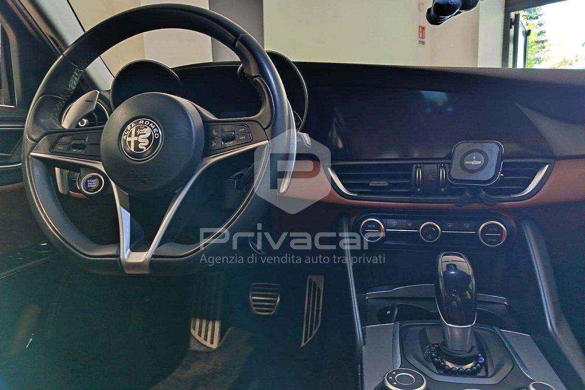 ALFA ROMEO Giulia 2.2 Turbodiesel 180 CV AT8 Business Sport Launch Ed.