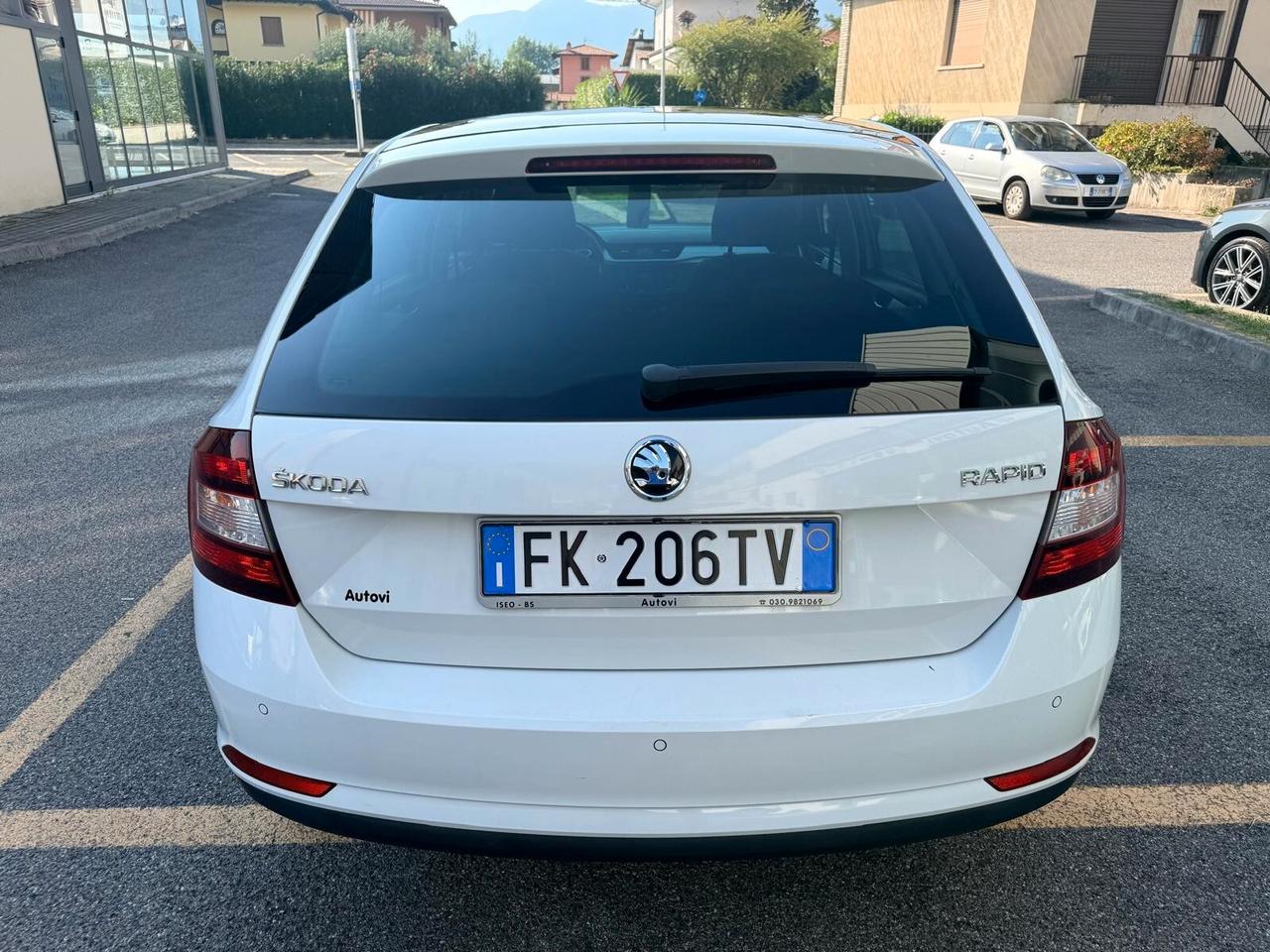 Skoda Rapid Spaceback 1.6 TDI 115 CV Design Edition