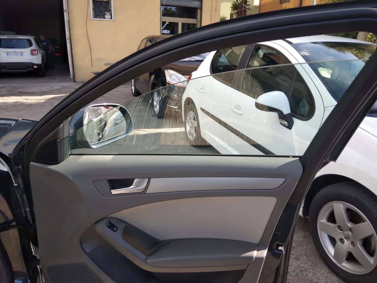 Audi A4 Avant 2.0 TDI Advanced 2009