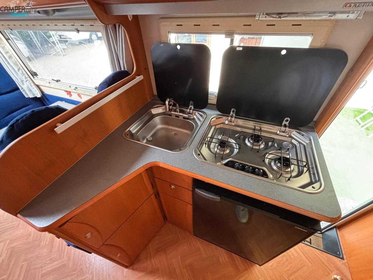 ADRIA ADRIATIK CORAL 670 DK - MANSARDATO COMPATTO