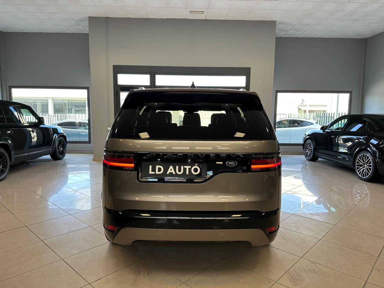 Land Rover Discovery 3.0D I6 249 CV AWD Auto R-Dynamic HSE 7 posti