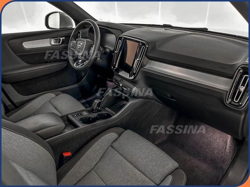Volvo XC40 Recharge T5 Plug-in Hybrid Recharge Core