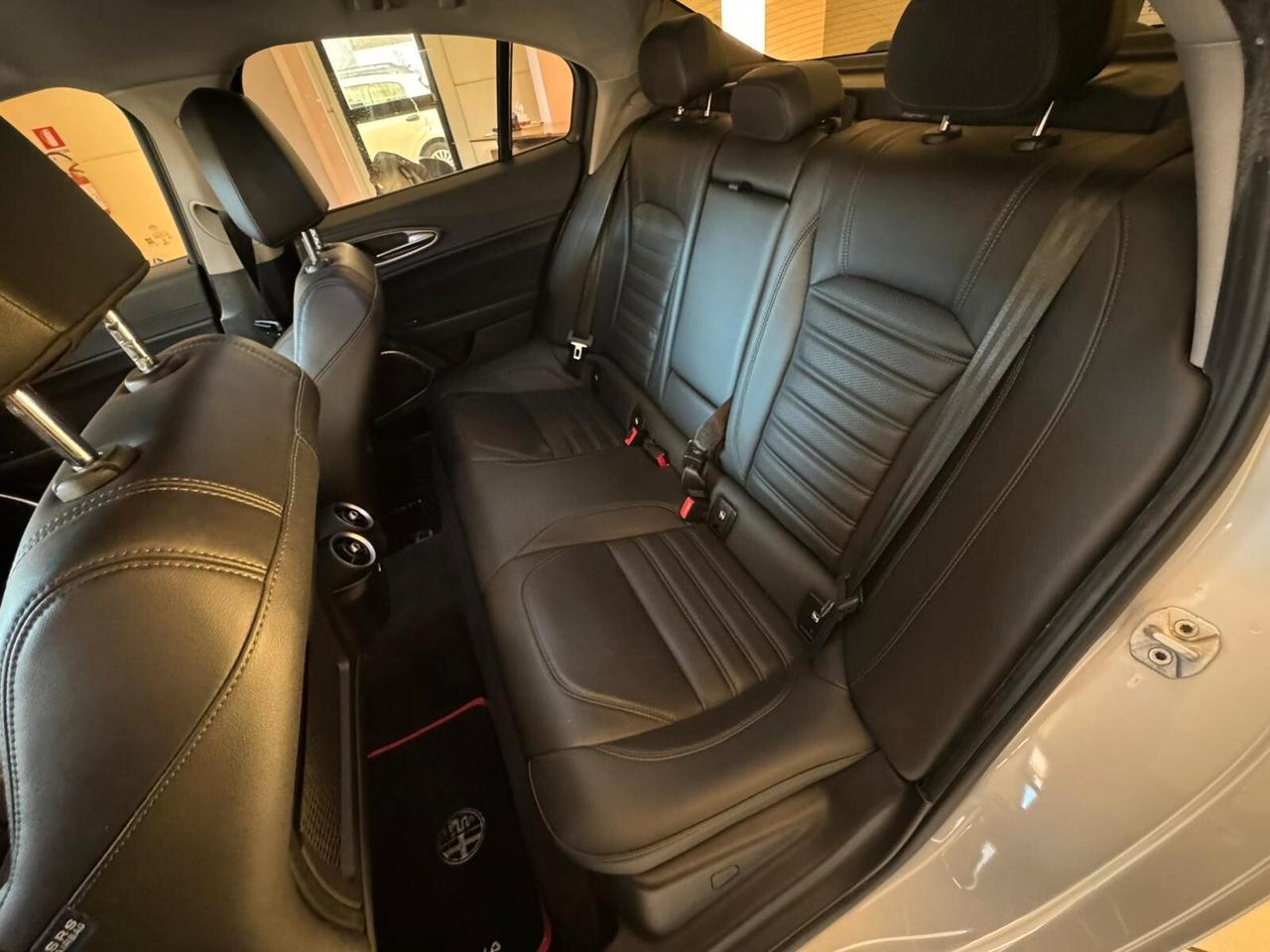 Alfa Romeo Giulia 2.2 Turbodiesel 190 CV AT8 Sprint