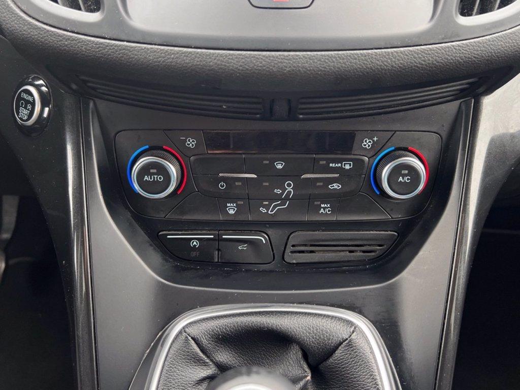 FORD Kuga 1.5 EcoBoost 120 CV S&S 2WD Titanium del 2018