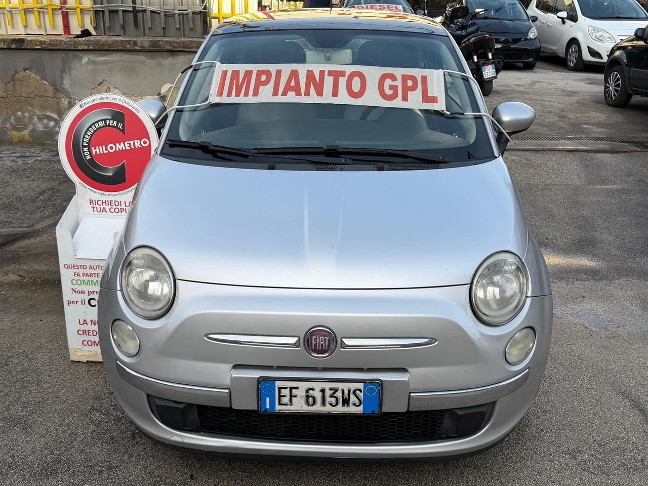 Fiat 500 1,2 Gpl loung 2011 178,00 certificati