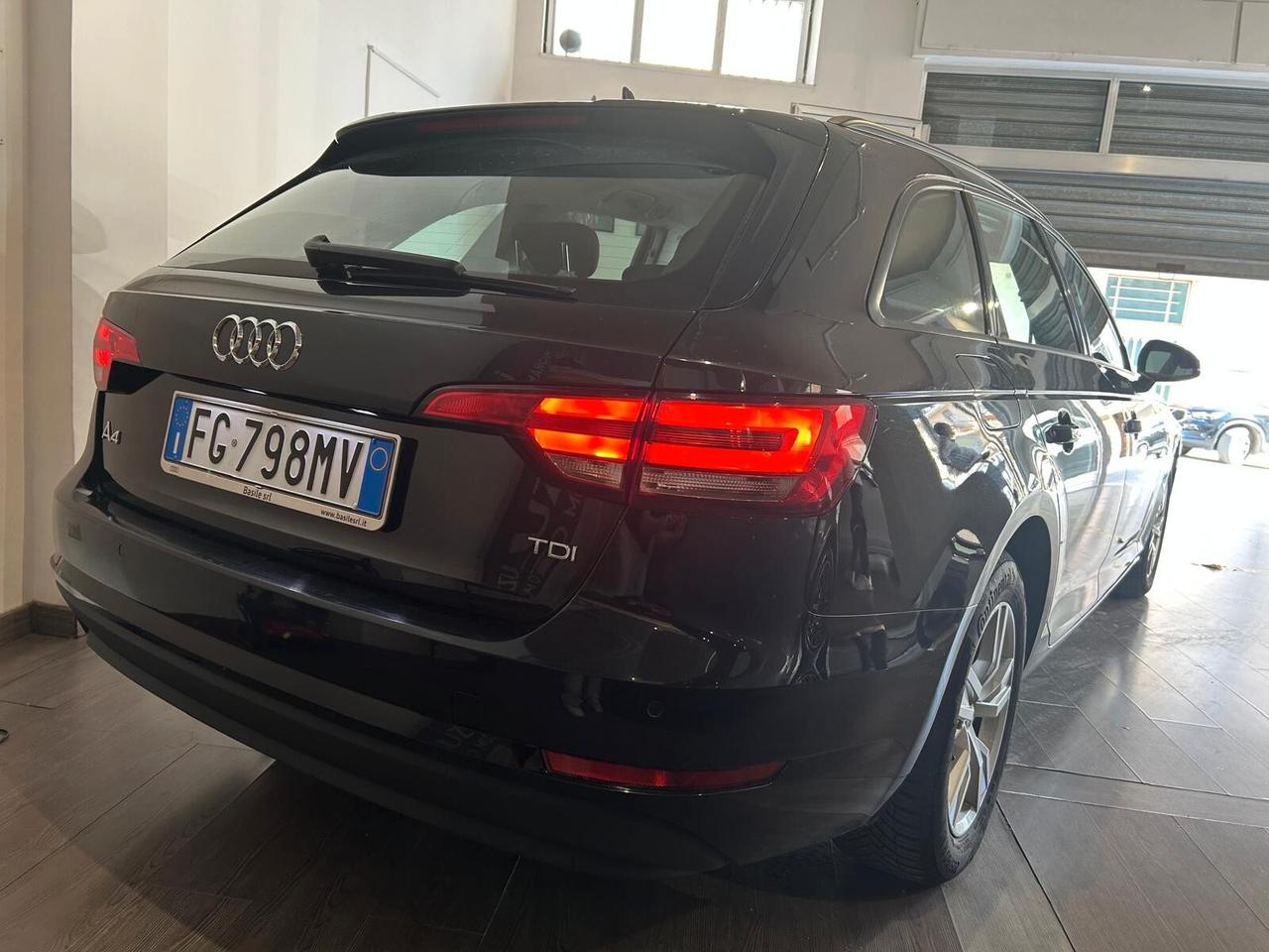 Audi A4 Avant 2.0 TDI 150 CV S tronic Business