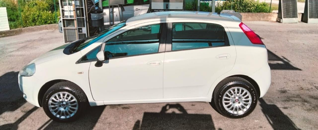 Fiat Grande Punto Grande Punto 1.4 Neopatentati Natural Power 2010