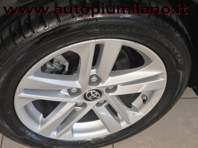 TOYOTA Corolla Touring Sports 1.8 Hybrid Business