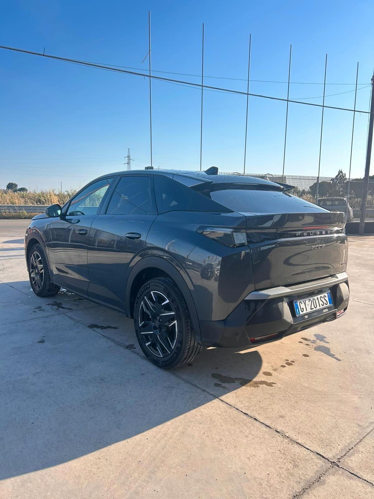 Peugeot 3008 Hybrid 136 e-DCS6 GT