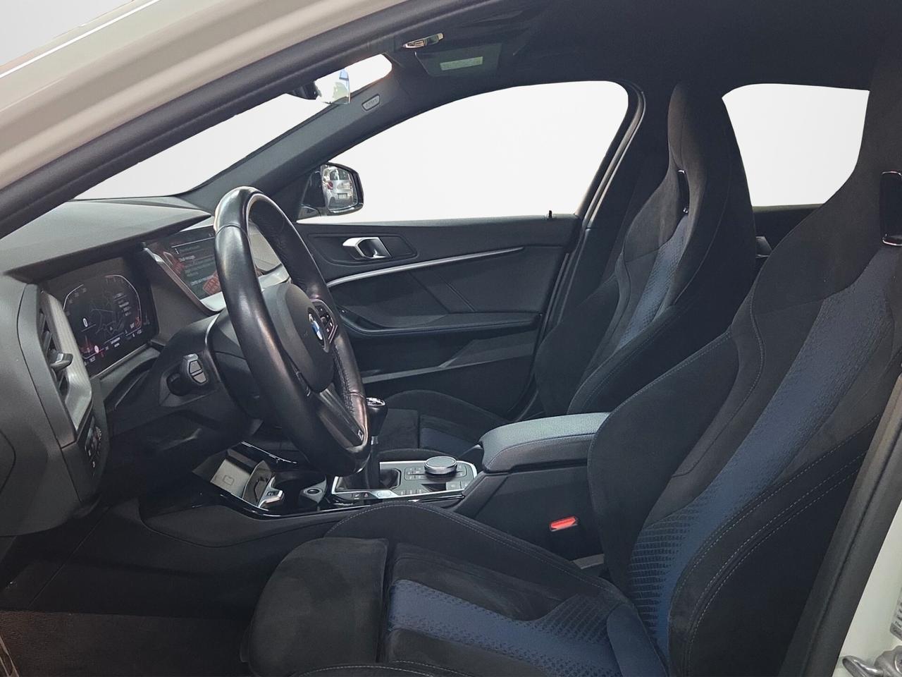 Bmw 118 118i 5p. Msport