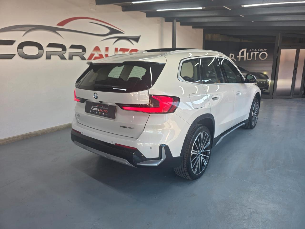 Bmw X1 sDrive 18d xLine Tetto