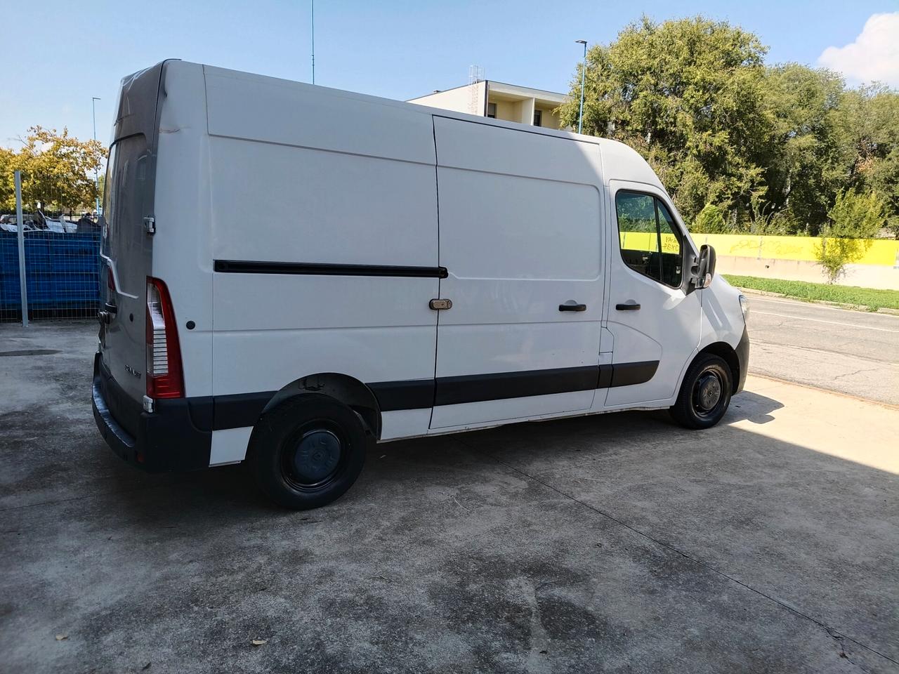 Renault Master 2.3 dCi 135cv Furgone