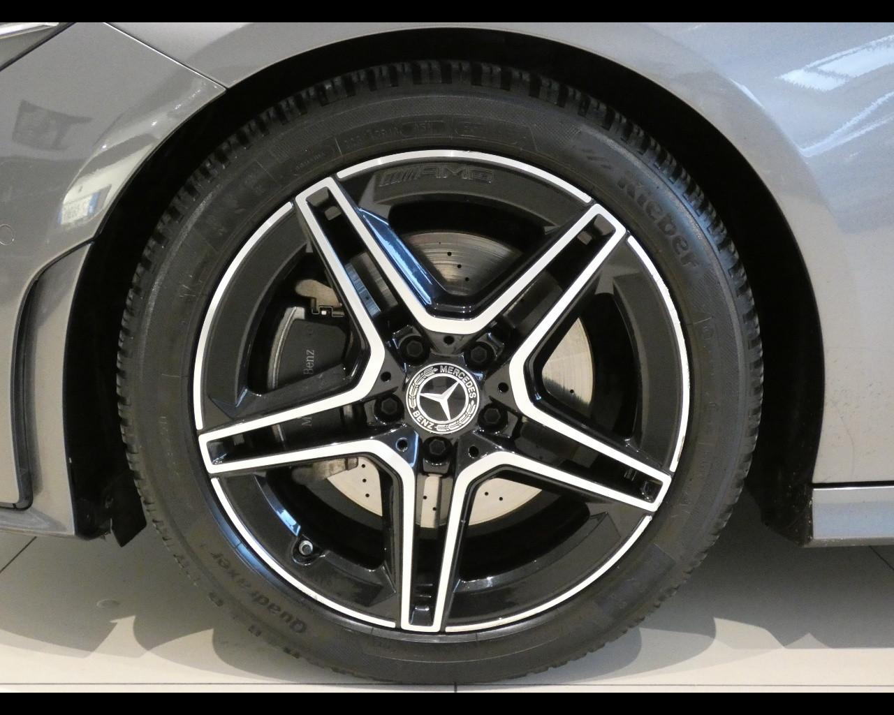 Mercedes-Benz CLA S.Brake (X118) - CLA 200 d Automatic Shooting Brake Premium