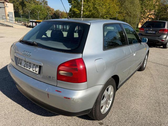 AUDI A3 1.8 turbo 20V cat 3p. Attraction Bellissima