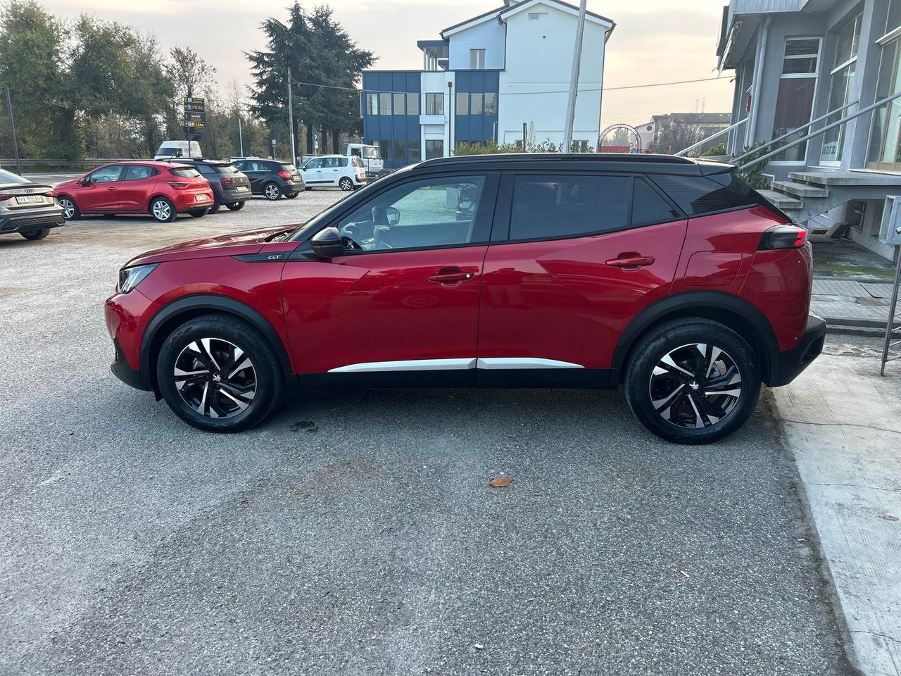 Peugeot 2008 GT 1.5 Blue HDI 110 #7750