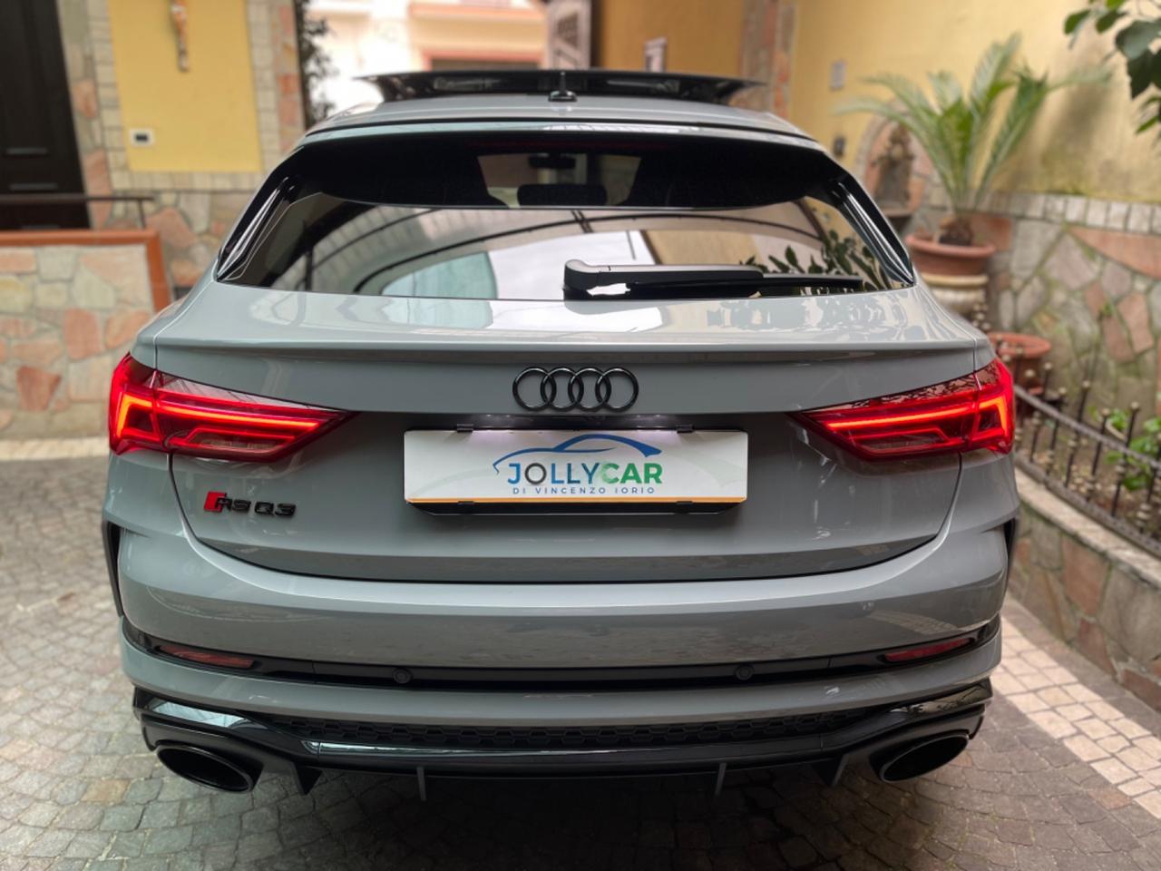 Audi RSQ3SPB quattro S tronic,FULL OPT.