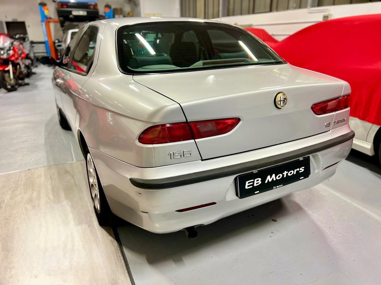 Alfa Romeo 156 1.8 16V Twin Spark Distinctive