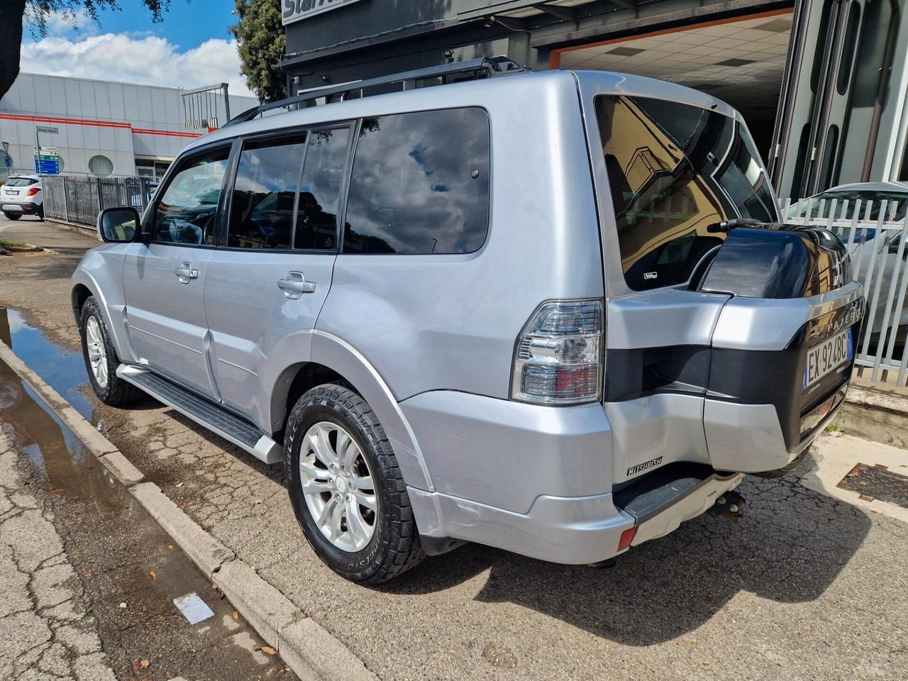 Mitsubishi Pajero 3.2 DI-D 16V aut. 5p. Instyle DPF