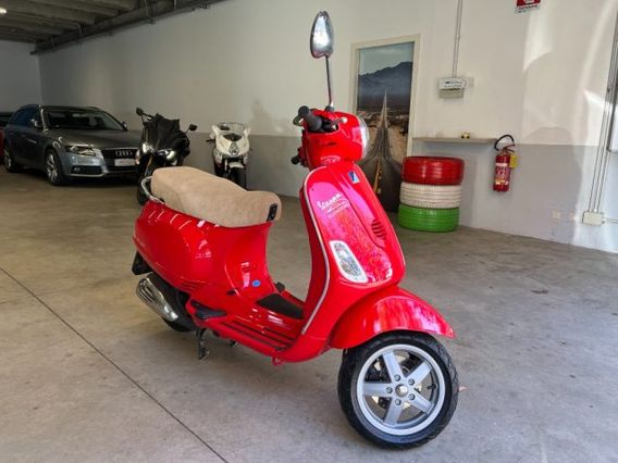 PIAGGIO Vespa 150 LX LX