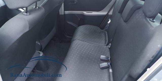TOYOTA Yaris 1.3 5 porte Perfetta Neopatentati