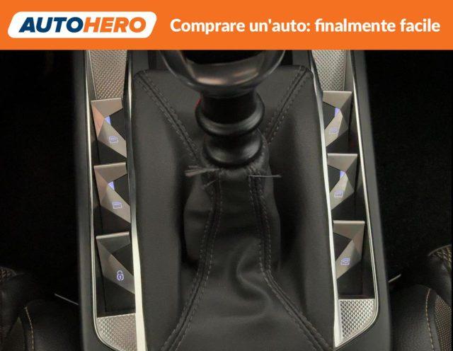 DS AUTOMOBILES DS 3 Crossback BlueHDi 110 So Chic