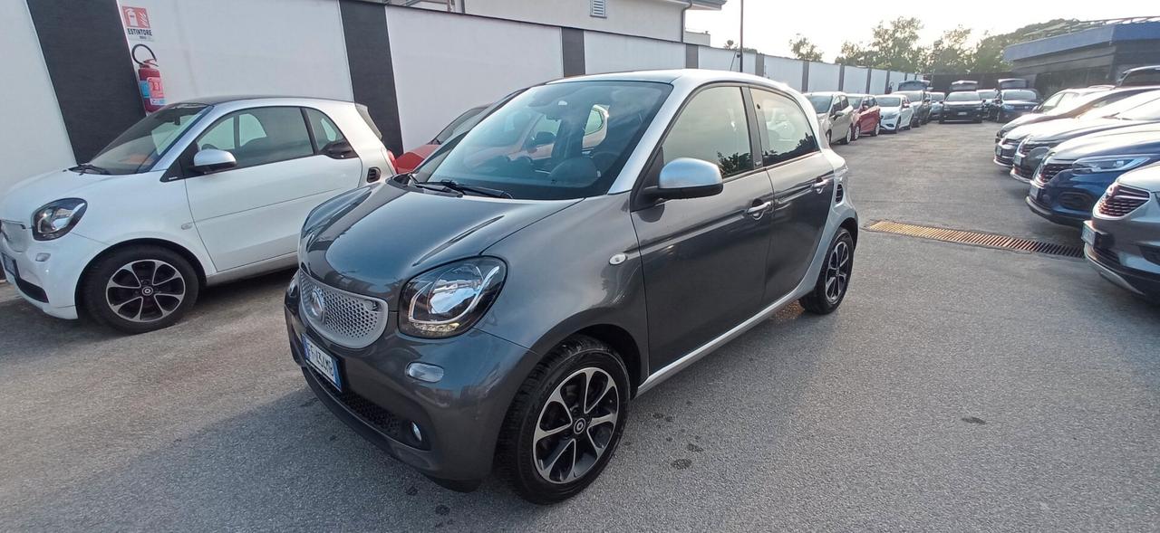 Smart ForFour TWINAMIC - TETTO PANORAMICO