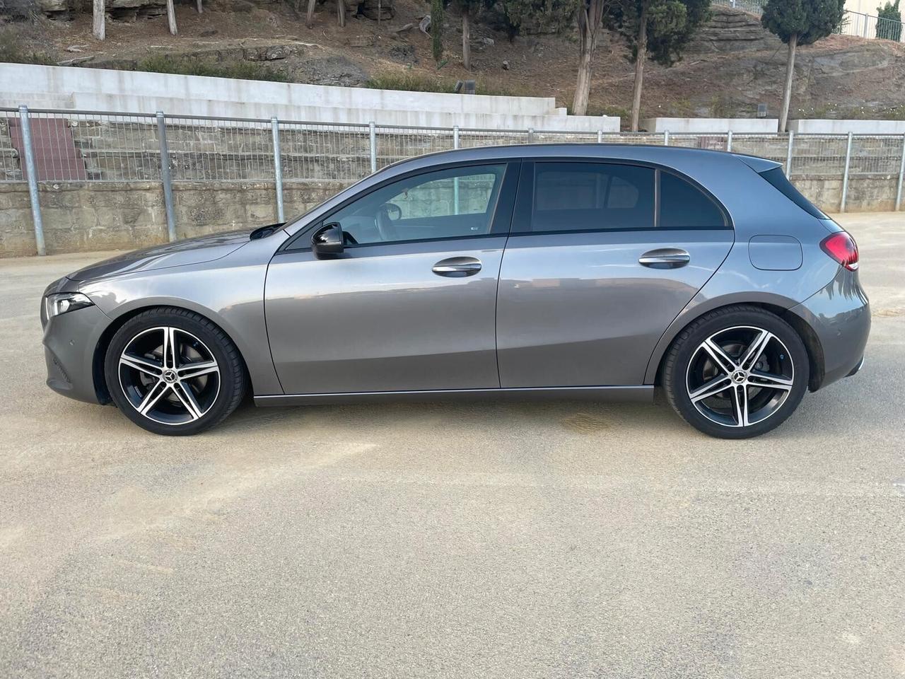 Mercedes-benz A 180 d Automatic Premium