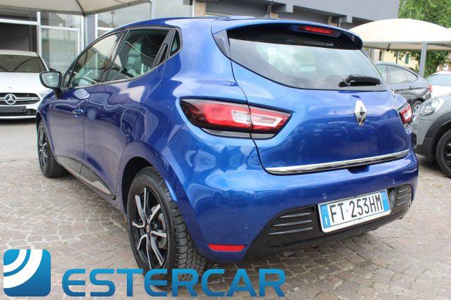 RENAULT Clio TCe 12V 75CV 5 porte NEOPATENTATI