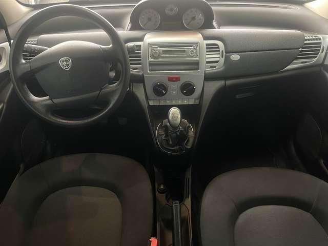 Lancia Ypsilon Ypsilon II 2007 1.2 8v Diva 69cv