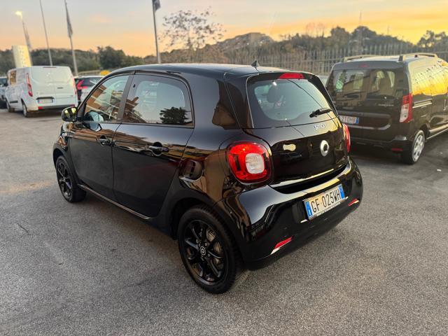 SMART ForFour 70 1.0 Passion