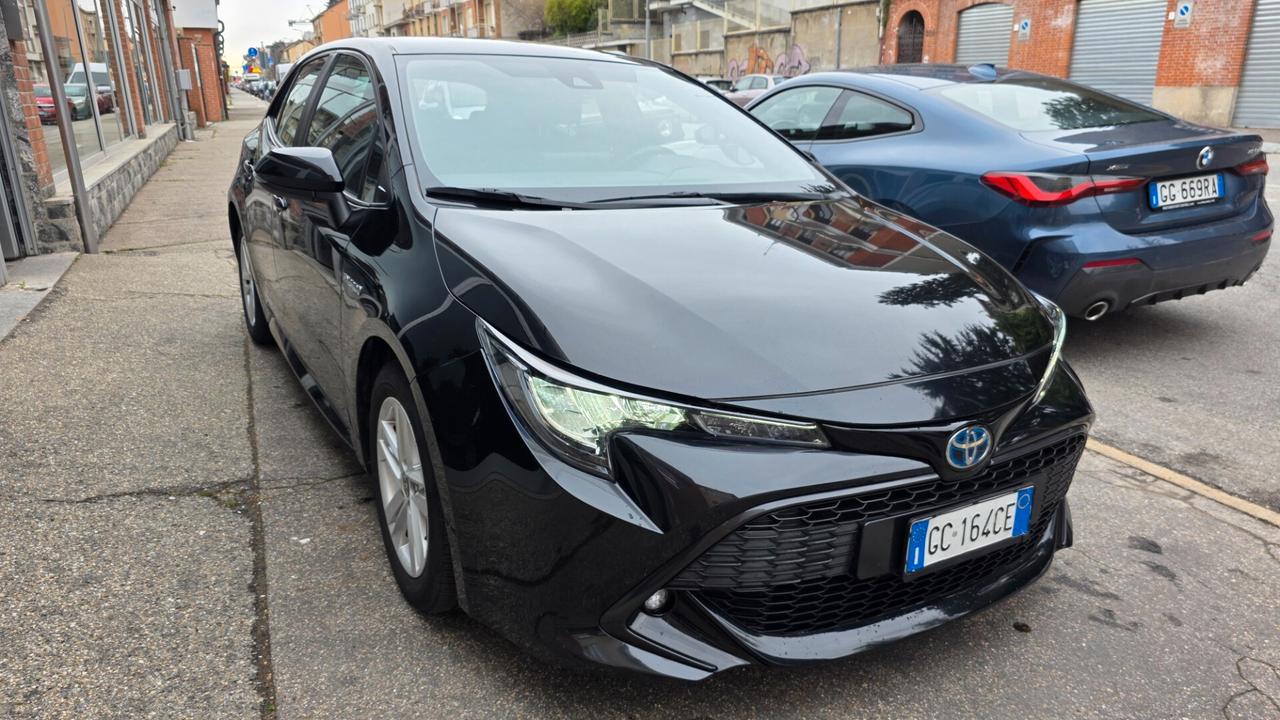 Toyota Corolla 1.8 Hybrid Business