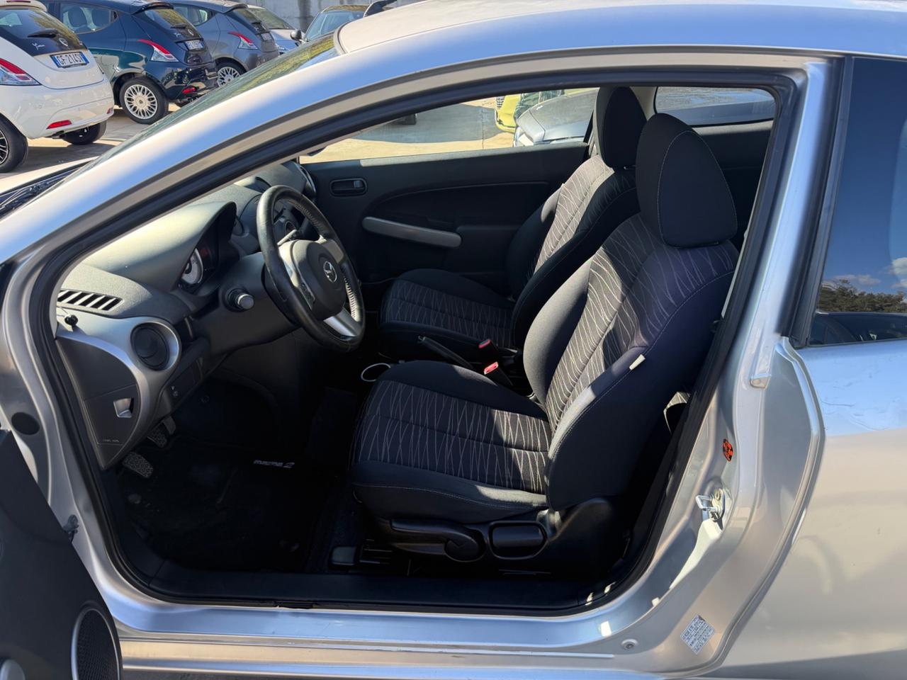 Mazda 2 1.3 75CV Easy/86.000km