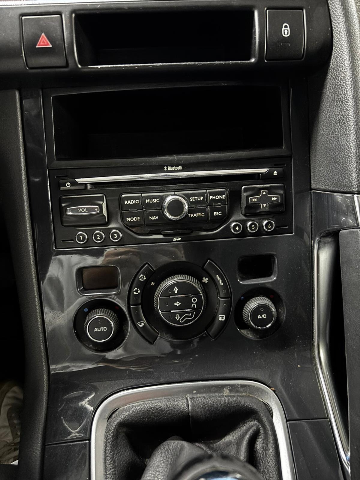 Peugeot 3008 1.6 HDi 110CV Premium