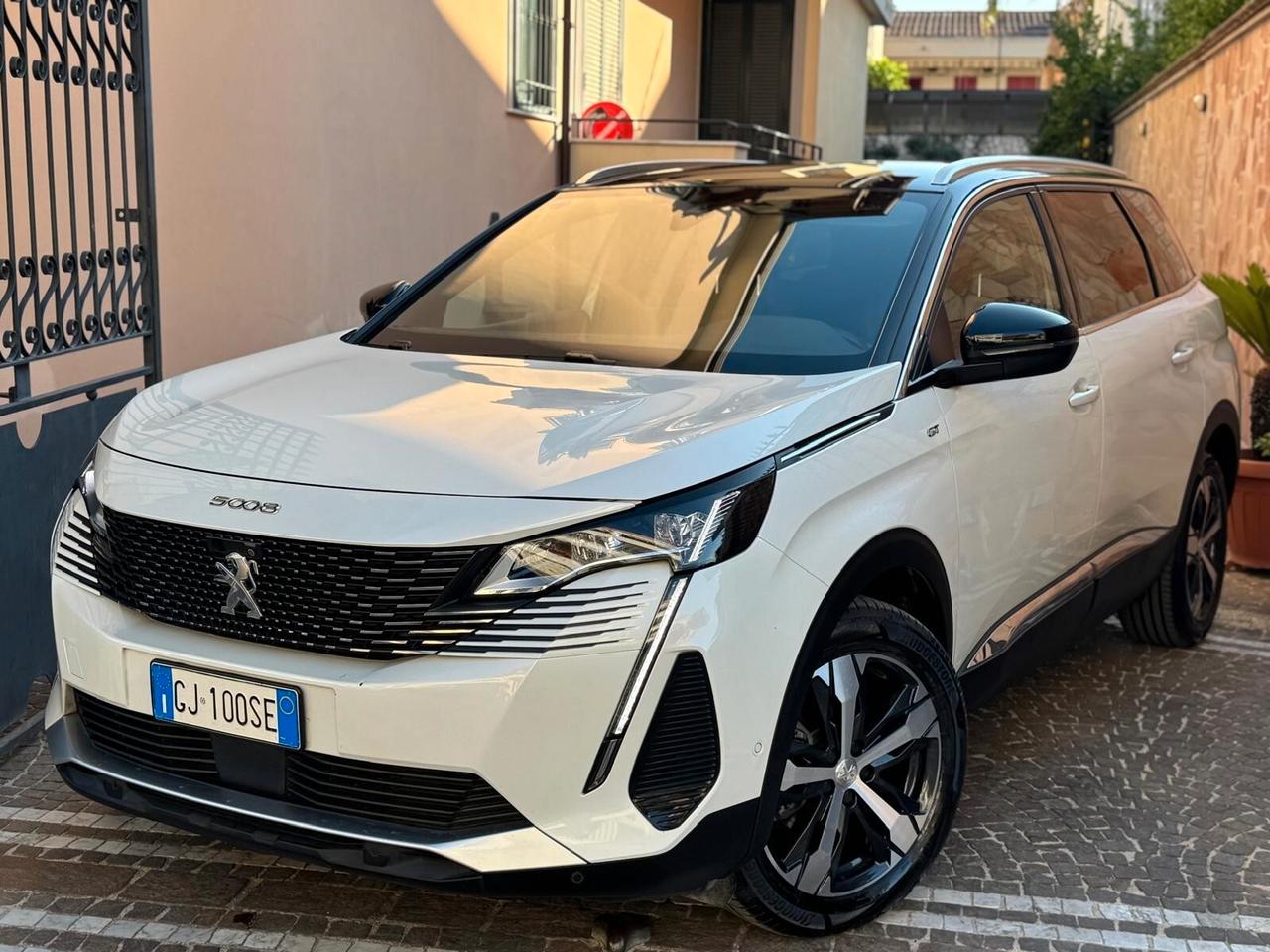 Peugeot 5008 BlueHDi 130 S&S EAT8 GT PACK