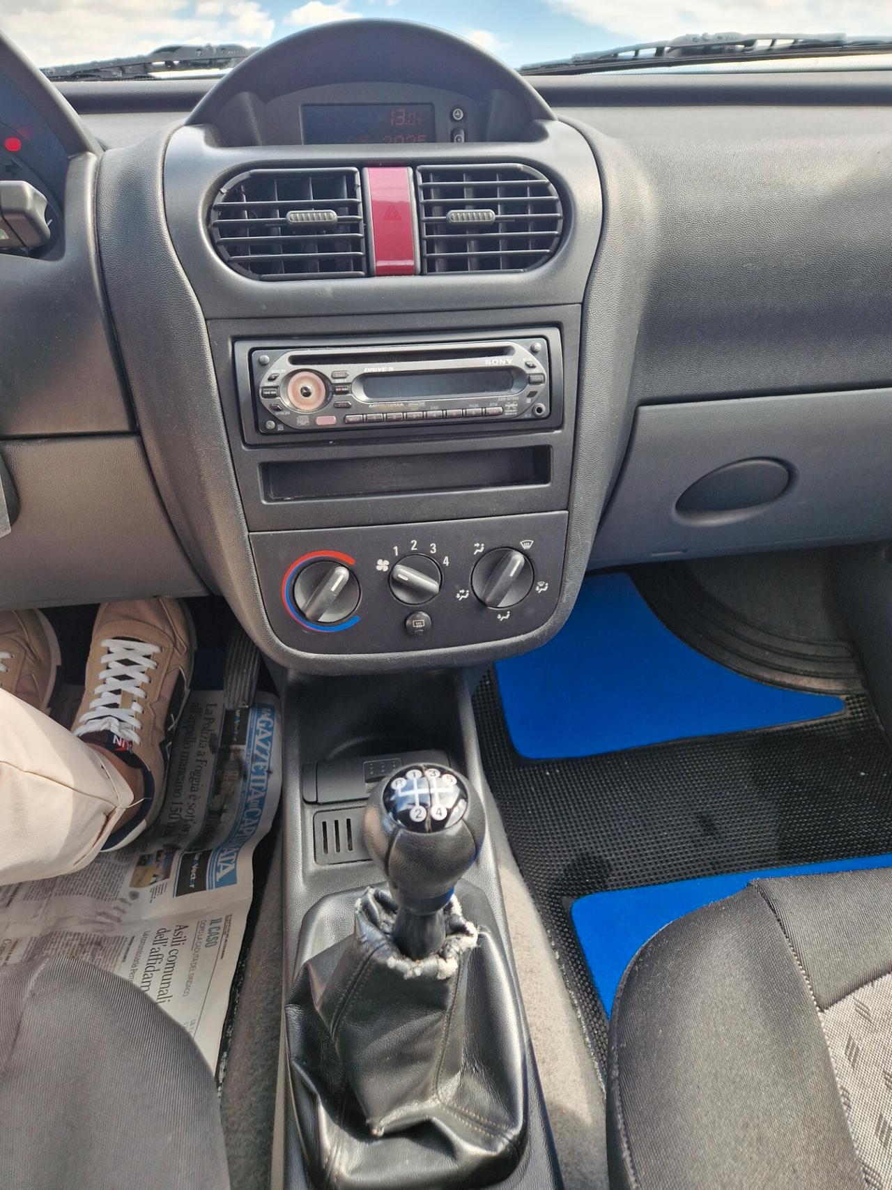 Opel Corsa 1.0i 12V cat 3 porte Comfort