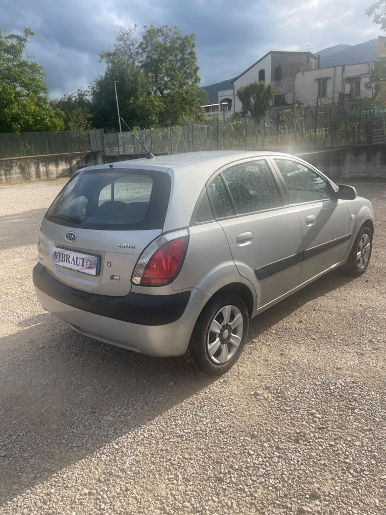 Kia Rio 1.5 16V CRDi 5p. EX Challenge