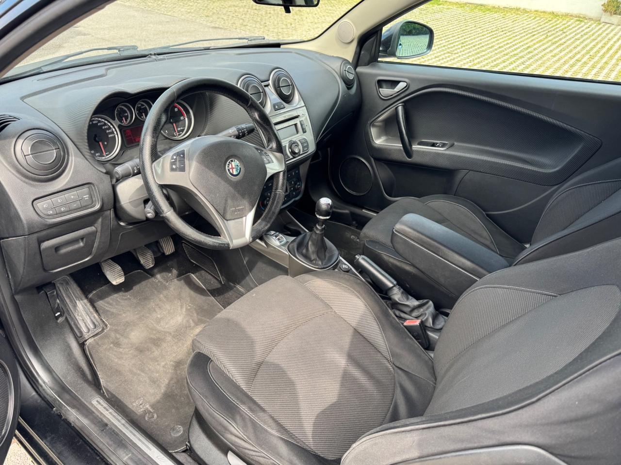 Alfa Romeo MiTo 1.3 JTDm 16V 90 CV Distinctive Sport Pack
