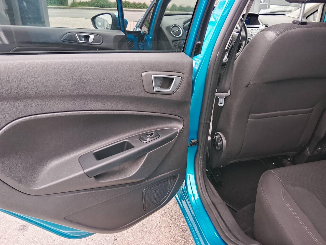 Ford Fiesta GPL Titanium EURO 6