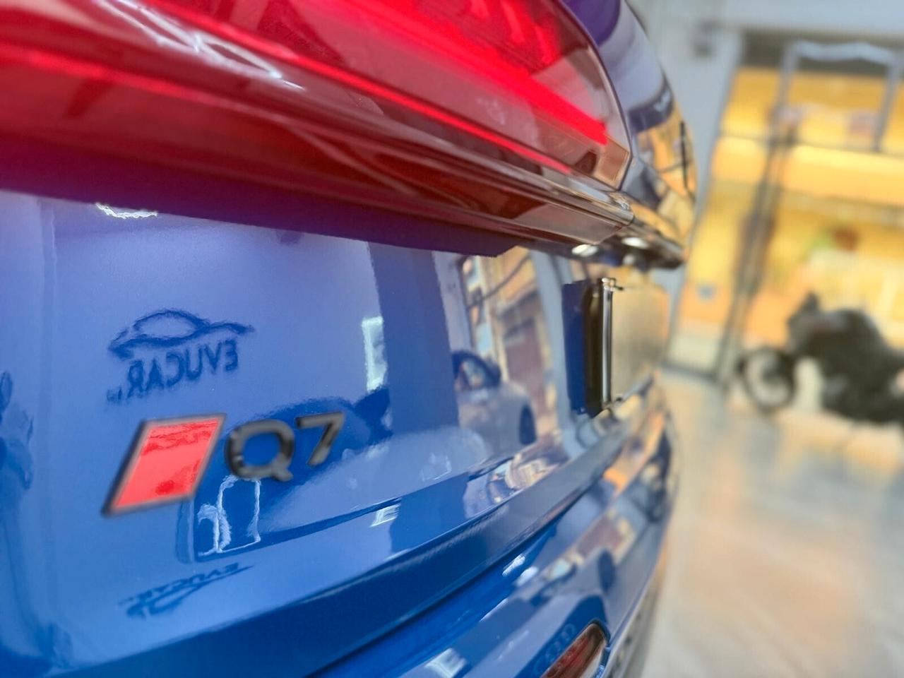 Audi Q7 SUV 55 TFSI quattro tiptronic S line Edition