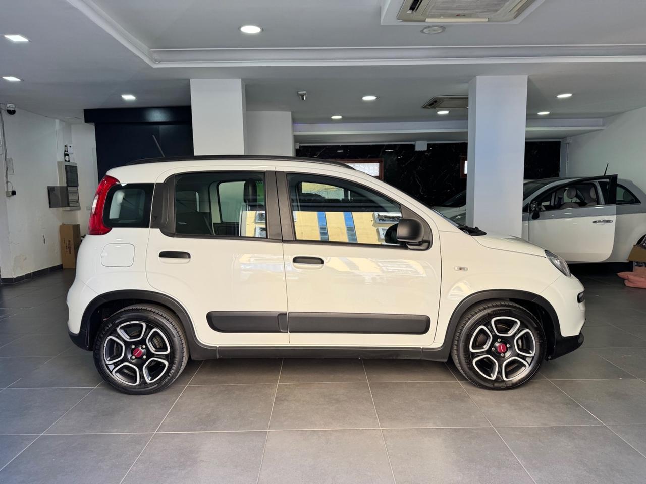Fiat Panda 1.0 FireFly S&S Hybrid Sport
