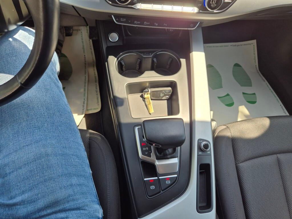 Audi A4 Avant 35 TDI 163CV ADVANCE FULL