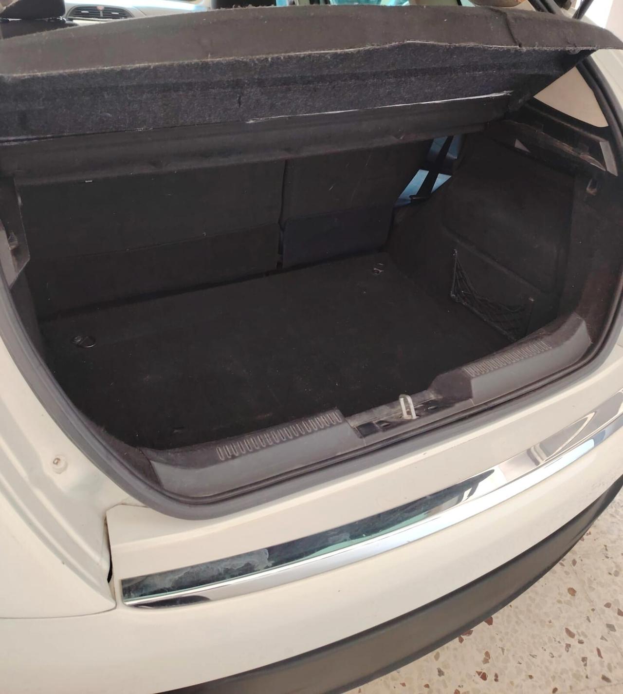 Lancia Delta 1.6 MJT DPF Silver 120 cv