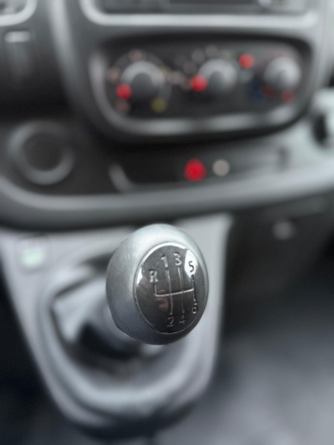 Renault Trafic T27 1.6 dCi 120CV PC-TN Furgone IVA Esposta